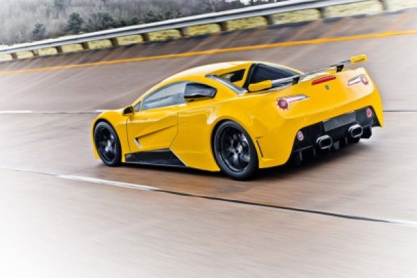 Arash AF8, model prezentat la salonul auto de la Geneva